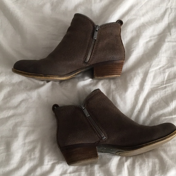Lucky Brand Bartalino Bootie - Picture 2 of 7